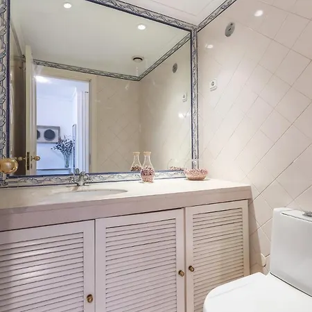 Portucale ! Modern With Garage Lissabon