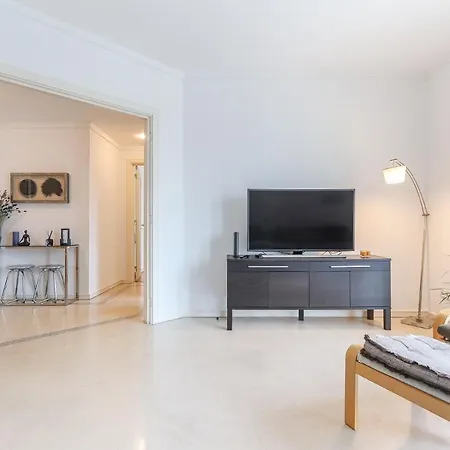 Portucale ! Modern With Garage Lisbon