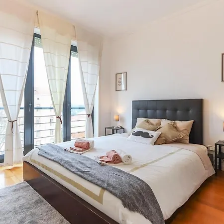 Apartamento Portucale ! Modern With Garage